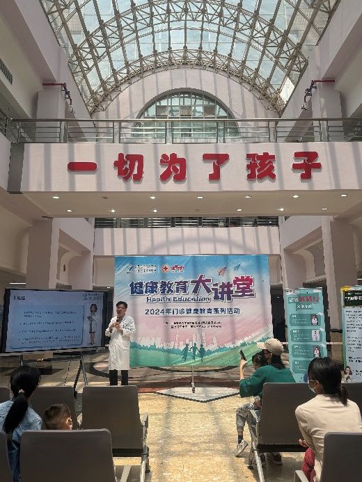 市级红十字冠熊猫体育平台名医疗机构开展“红十字博爱周”主题宣传活动剪影(图20)