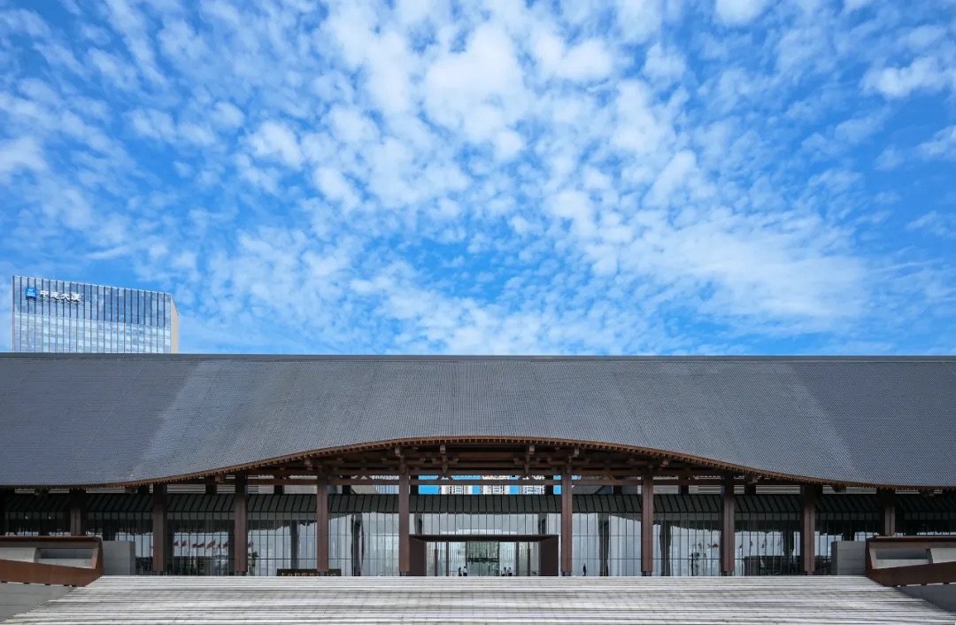 一场“缤纷绚烂”的盛会！探秘成都世运会开幕式→(图5)