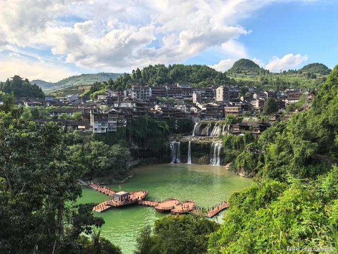 张家界五日游实用攻略：淡季家庭游路线+费用本地团报价攻略